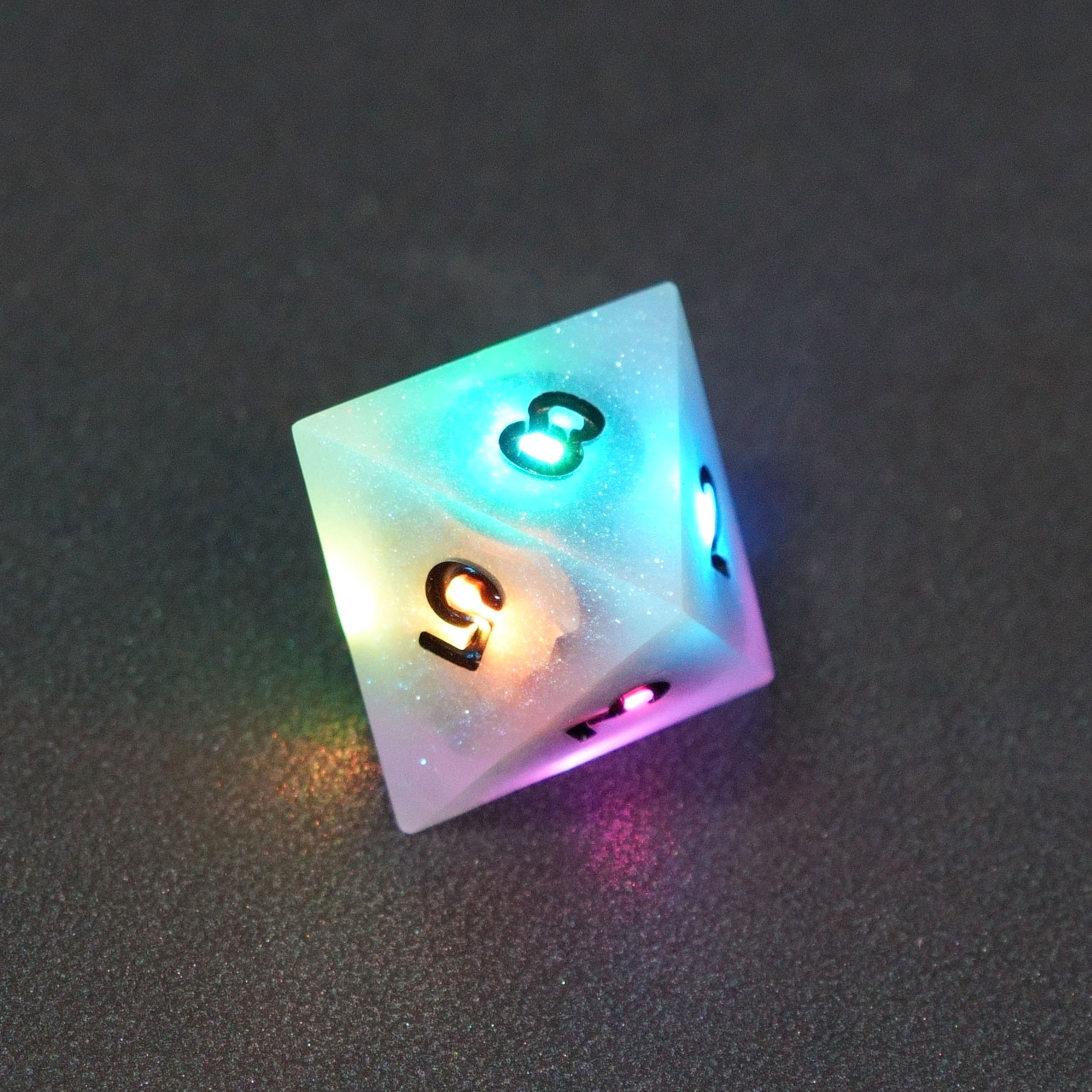 D20 - Aurora Sky