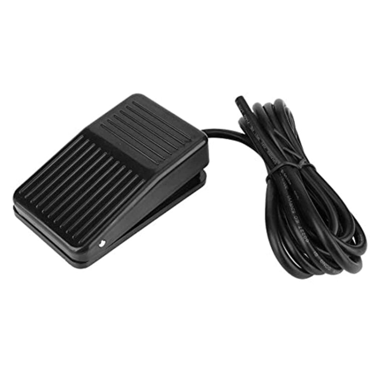 TFS-01 AC 250V 10A Anti-slip Plastic Case Foot Control Pedal Switch, Cable Length: 1m(Black)