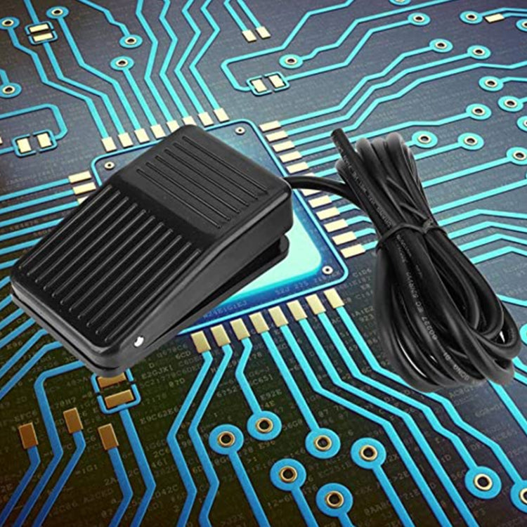 TFS-01 AC 250V 10A Anti-slip Plastic Case Foot Control Pedal Switch, Cable Length: 1m(Black)