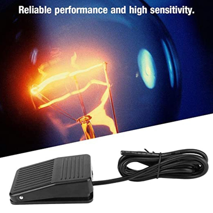 TFS-01 AC 250V 10A Anti-slip Plastic Case Foot Control Pedal Switch, Cable Length: 1m(Black)