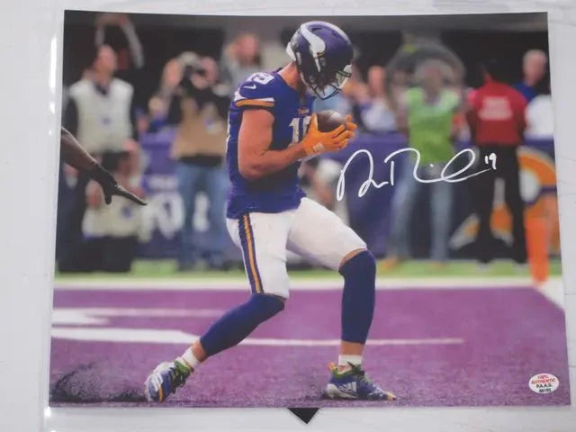 Adam Thielen of the Minnesota Vikings signed autographed 8x10 photo PAAS COA 193